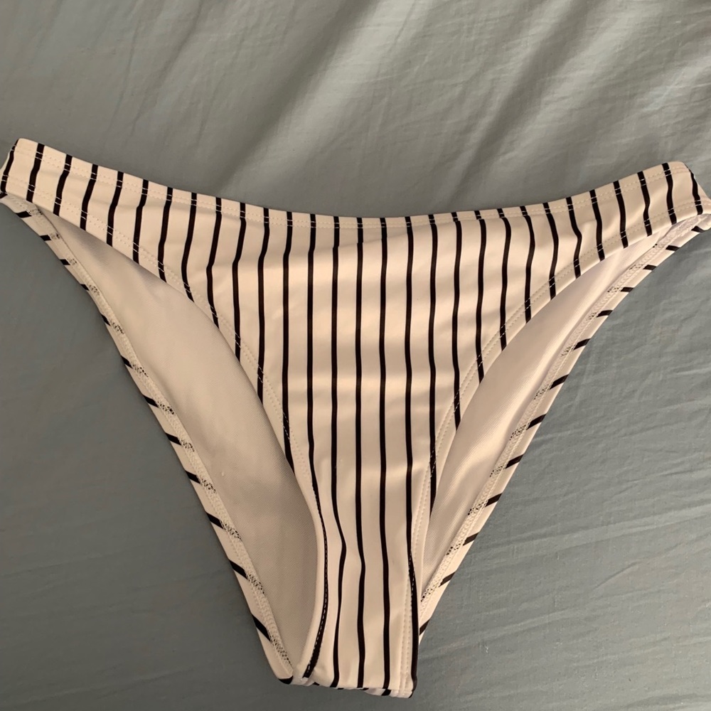 SunnyCo bikini bottoms